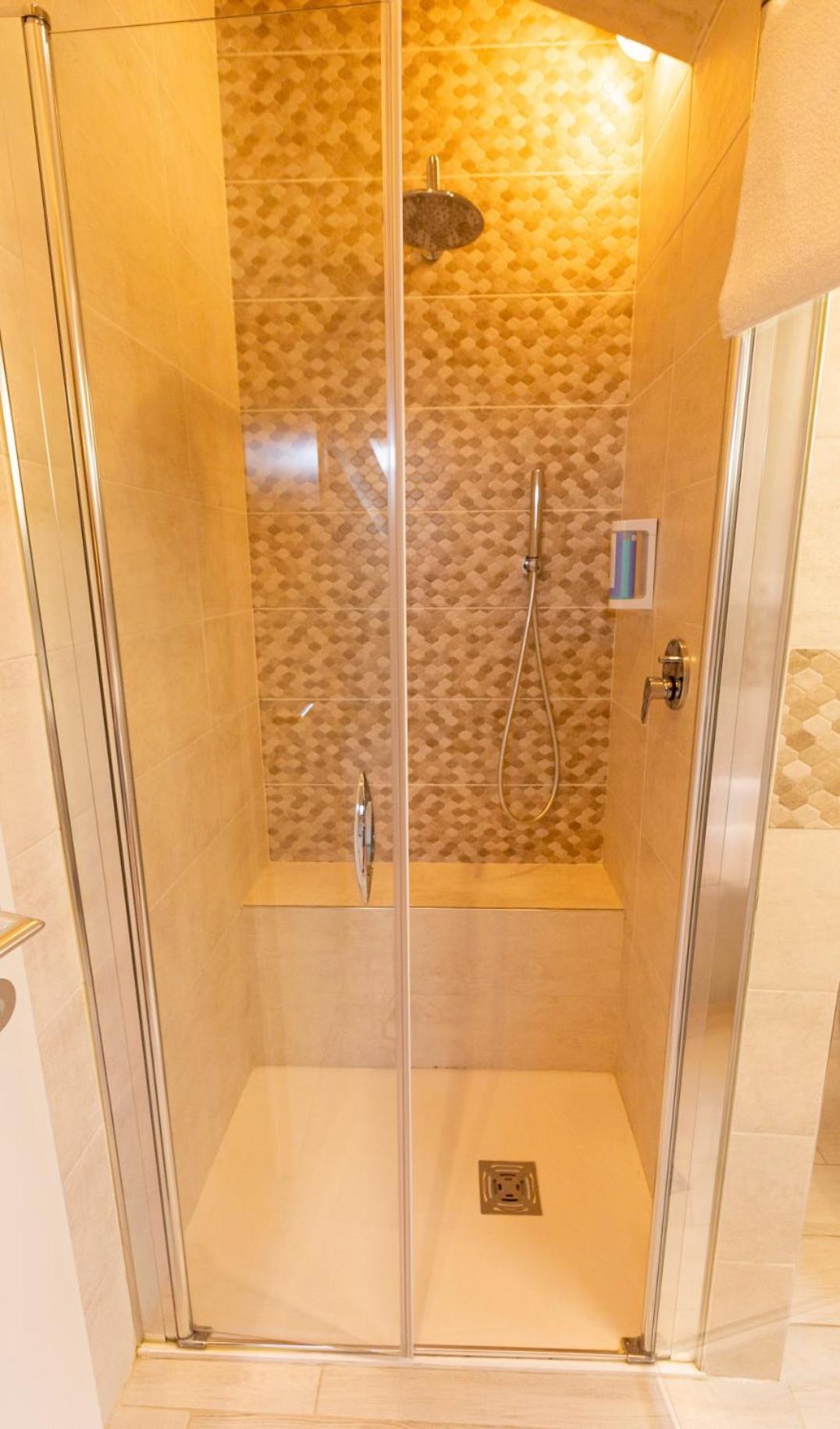 Art Hotel La Perla Bellaria-Igea Marina Exterior photo