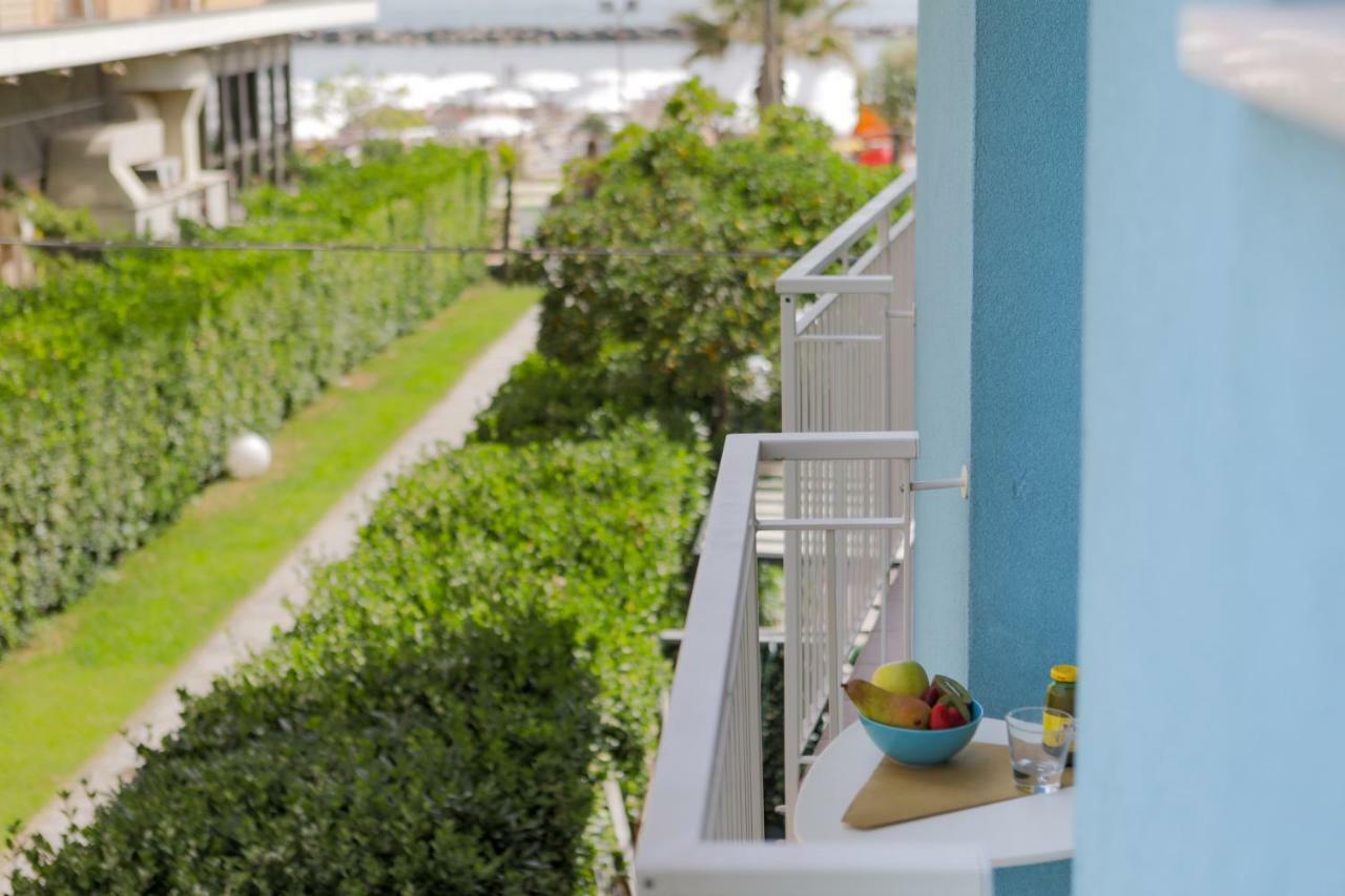 Art Hotel La Perla Bellaria-Igea Marina Exterior photo